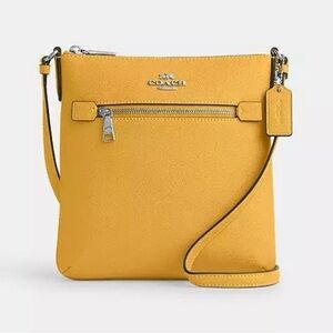 NWT Coach Mini‎ Rowan File Bag in Honeycomb/Silver